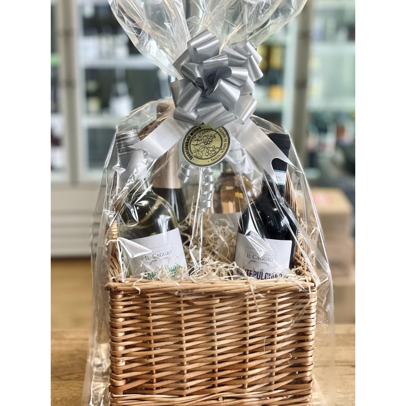 4 Bottle Hamper - Managers 49.99 Italian Selection