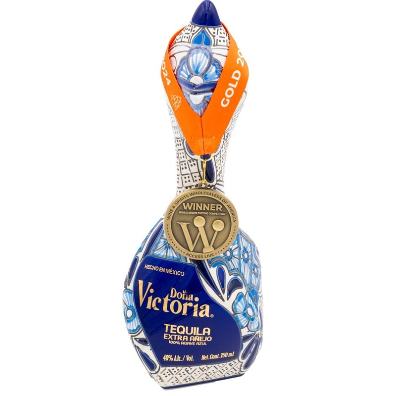 DoaVictoria ExtraAejo Tequila Blue Bottle