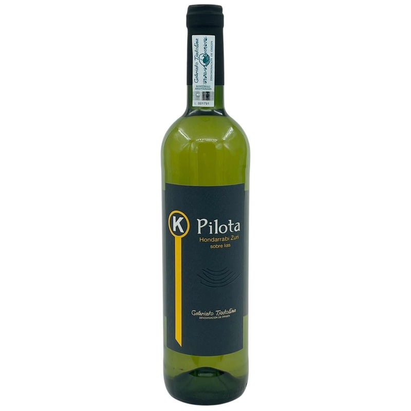 Bodegas K5 "K Pilota" Hondarrabi Zuri 2023 Getariako Txakolina Sobre Las