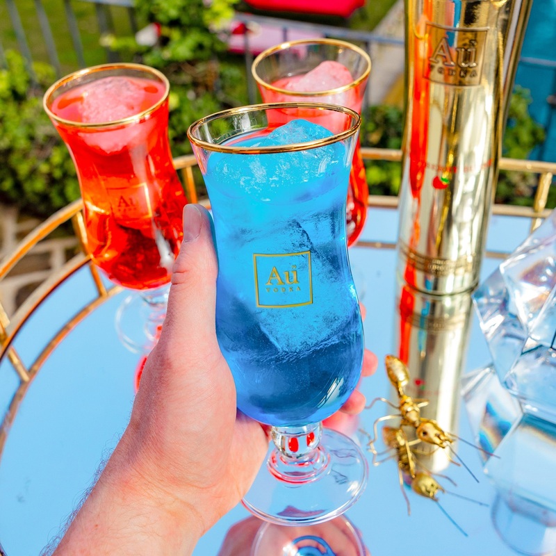 Au Hurricane Glass