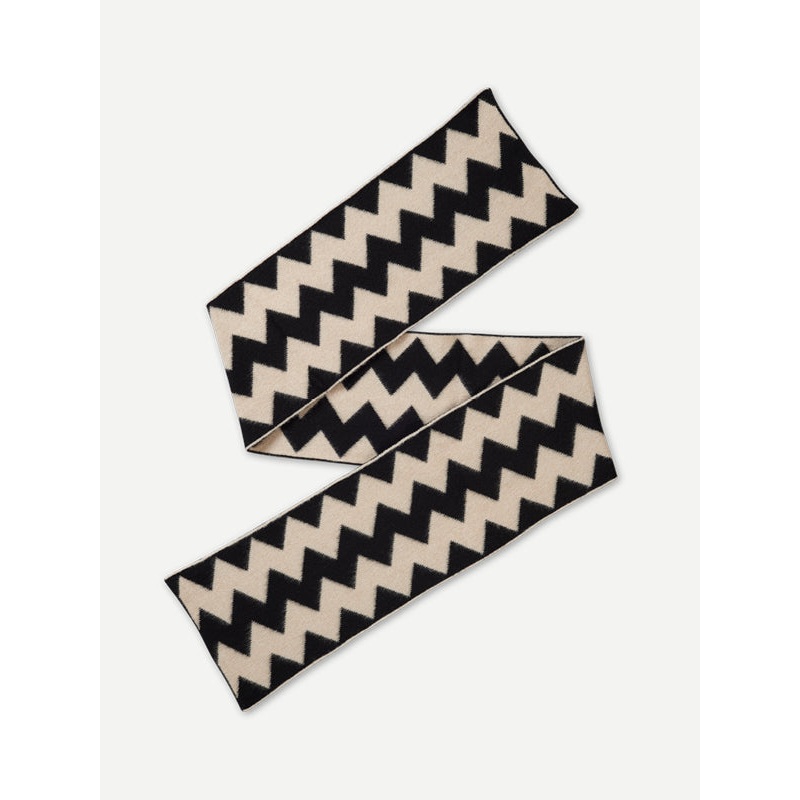 BRUSHED ZIGZAG SCARF BLACK & OATMEAL BRUSHED ZIGZAG SCARF BLACK & OATMEAL