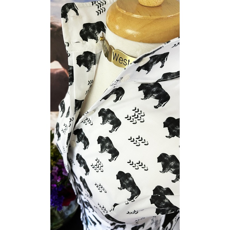 BUFFALO LOVE SHIRT ON WHITE