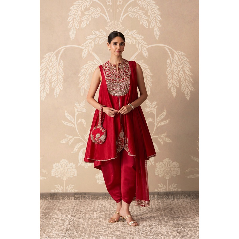 Ishq KurtaSalwar Set RED