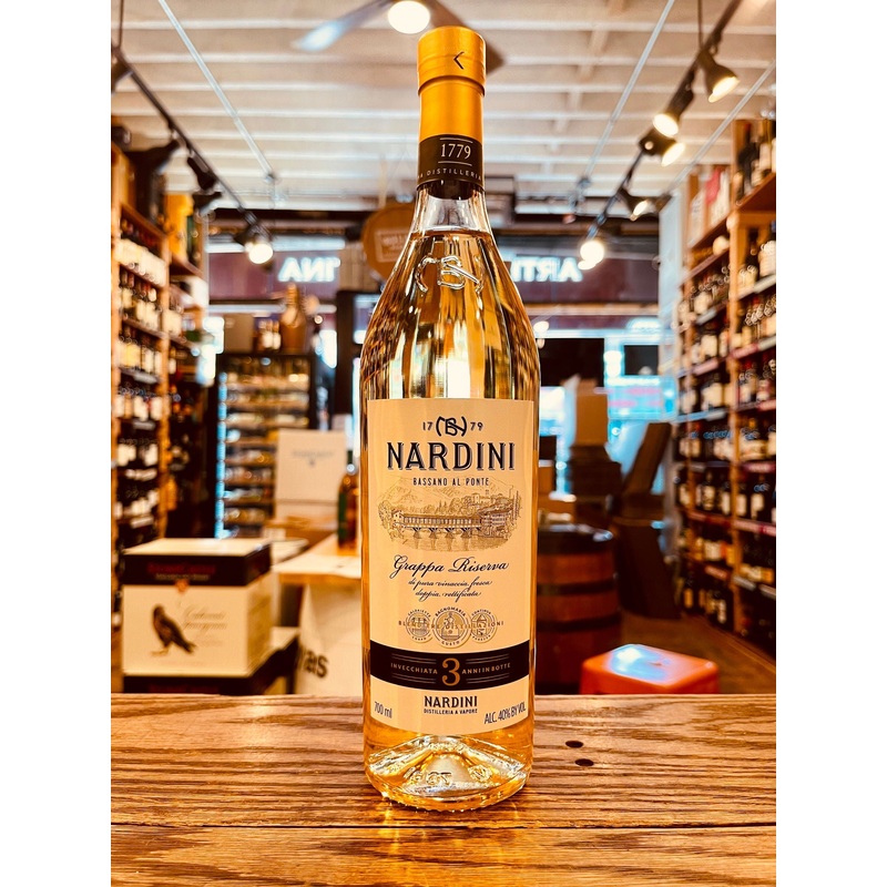Nardini Riserva 3Yr Bassano 700mL