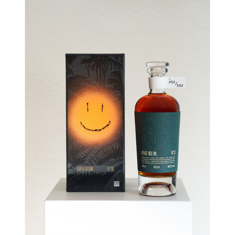 ONE RUM N3 x Christina Klein (Smiley)
