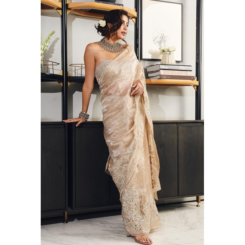 ANTARA MOTIWAL MARWAH IN RATAN SAREE SET