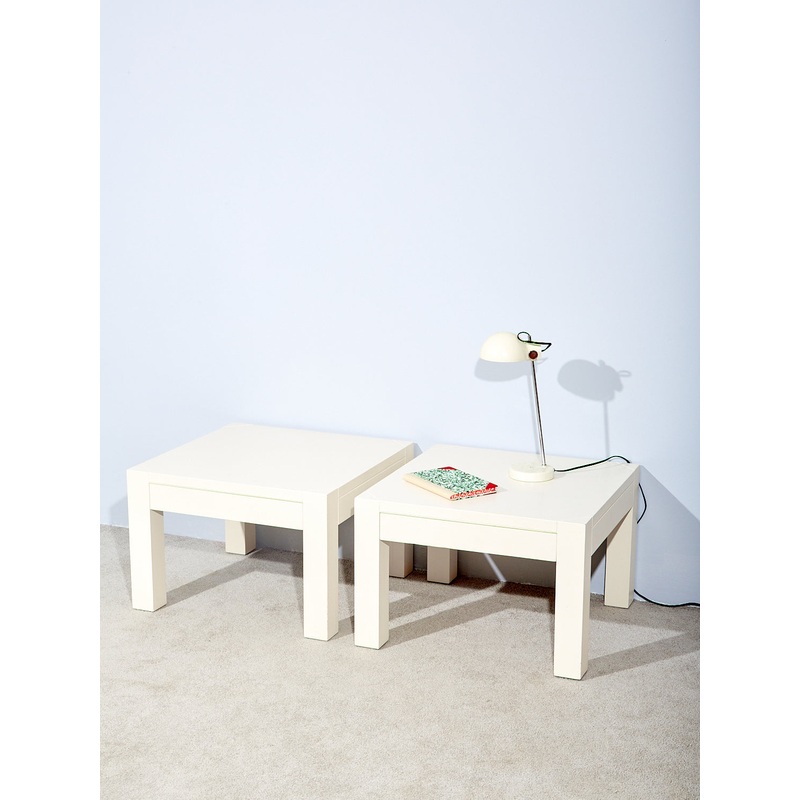 Nightstand / Side Tables
