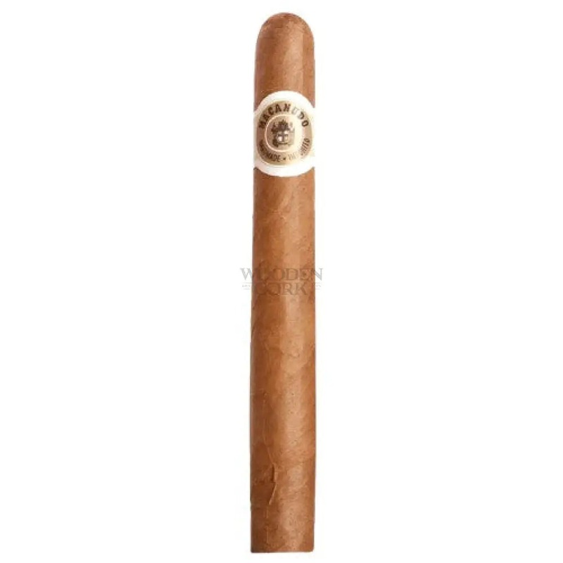 Macanudo Court Cafe Corona (4 3/16x36)