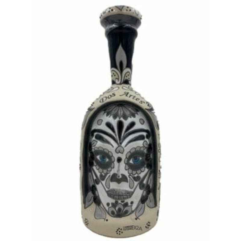 Dos Artes Calavera 2019 Limited Edition Extra Anejo 1L