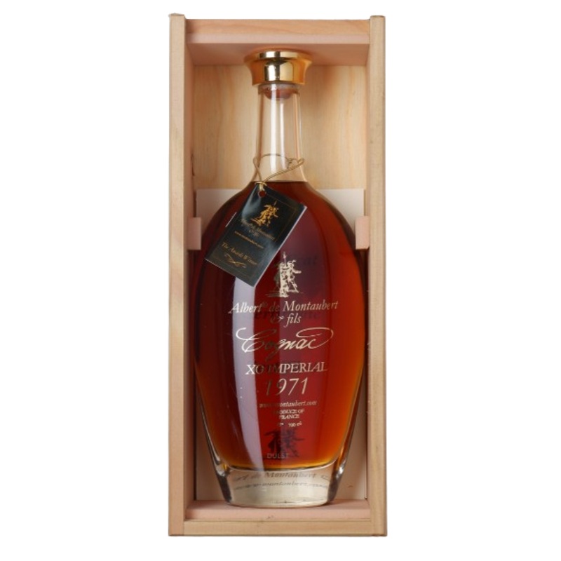 1954 | Albert de Montaubert et Fils X.O. | Imperial Cognac | 700ML