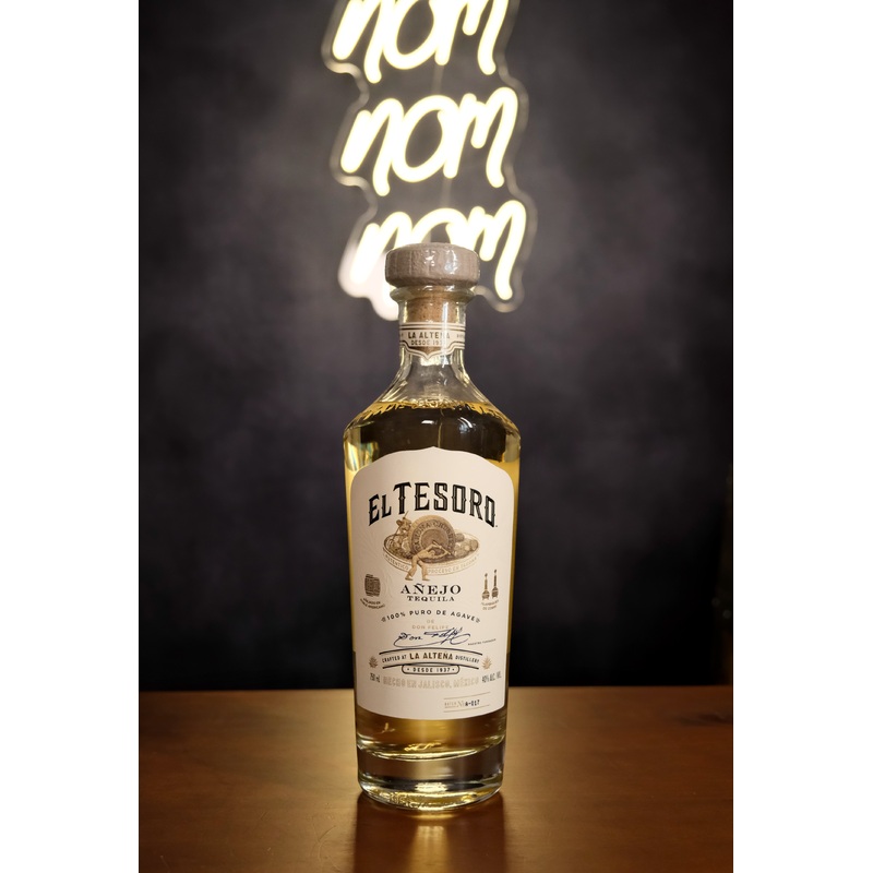 El Tesoro Tequila Aejo