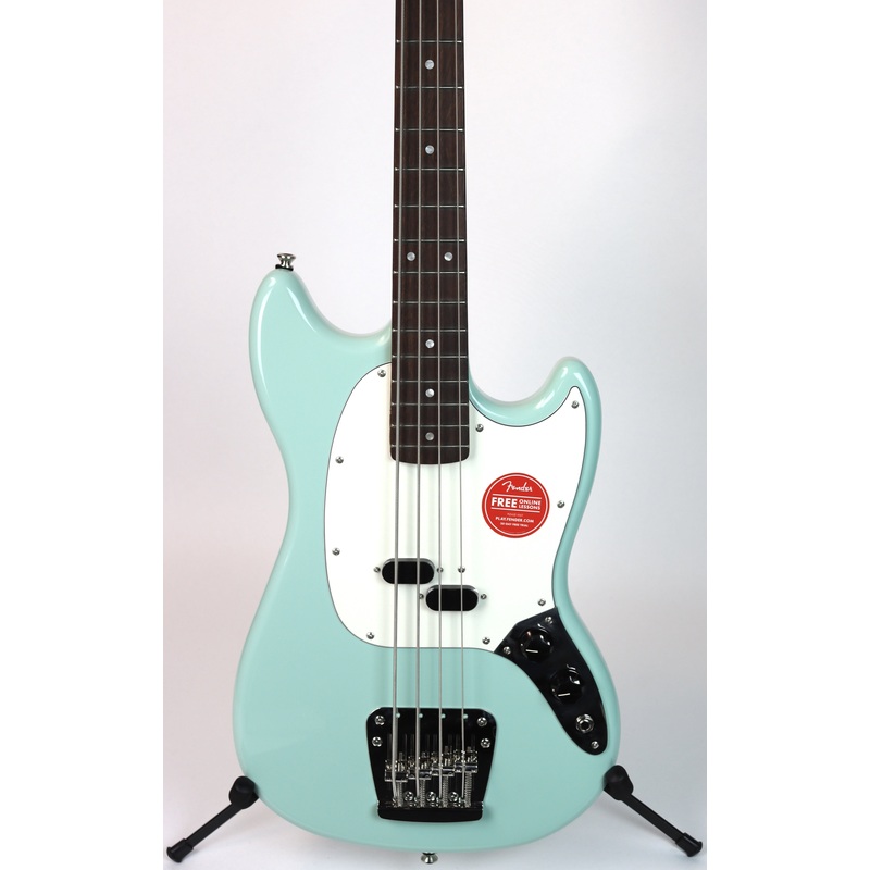 Amp Bundle Squier Classic Vibe '60s Mustang Bass Surf Green + Fender Rumble 15 Amplifier