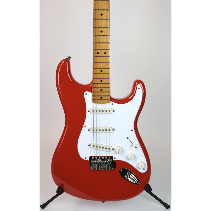 Tweed Bundle Squier Classic Vibe '50s Stratocaster Fiesta Red + Fender Classic Series Hardshell Case Tweed