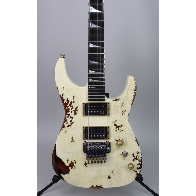 Jackson Custom Shop Special Edition Soloist Heavy Relic Vanilla Shake Over 3-Tone Burst