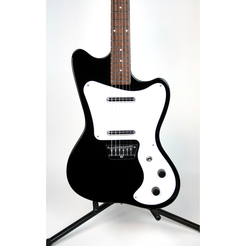 Danelectro '67 Dano Black