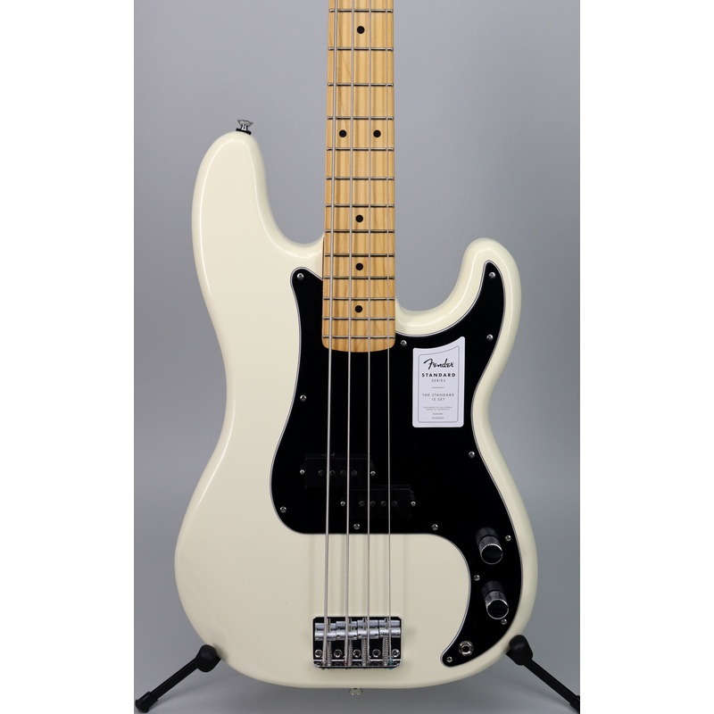Amp Bundle Fender Standard Precision Bass Olympic White + Fender Rumble 15 Amplifier