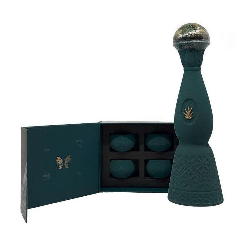 Clase Azul Mezcal Guerrero with Commemorative Cups