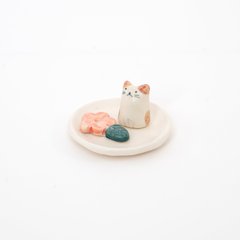Cute Japanese Cat Incense Holder Set