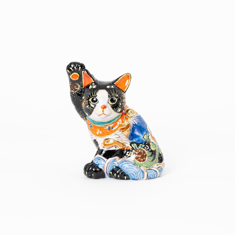 Kutani Ware "Man-e" Maneki Neko - Hand-Painted Beckoning Cat (6.6")
