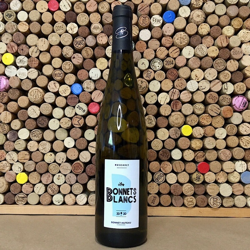 Domaine Bonnet Huteau 'Les Bonnets Blancs' Muscadet 2022