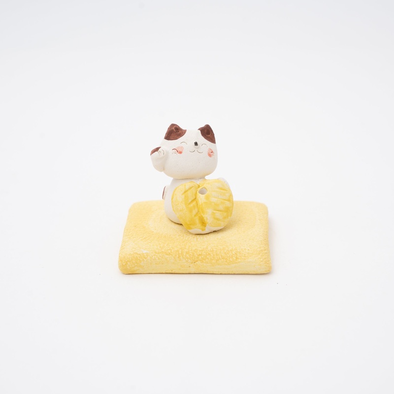 Maneki Neko Koban Incense Holder | Craftman House