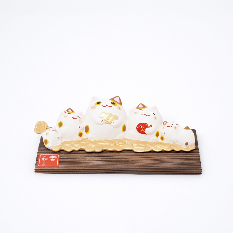 Six Cute Lucky Cats Figurine