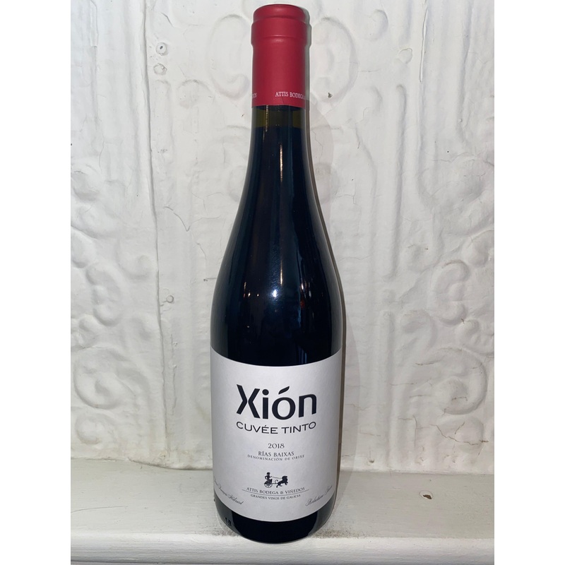 Xion Tinto, Attis Bodega y Vinedos 2018 (Rias Baxias, Spain)